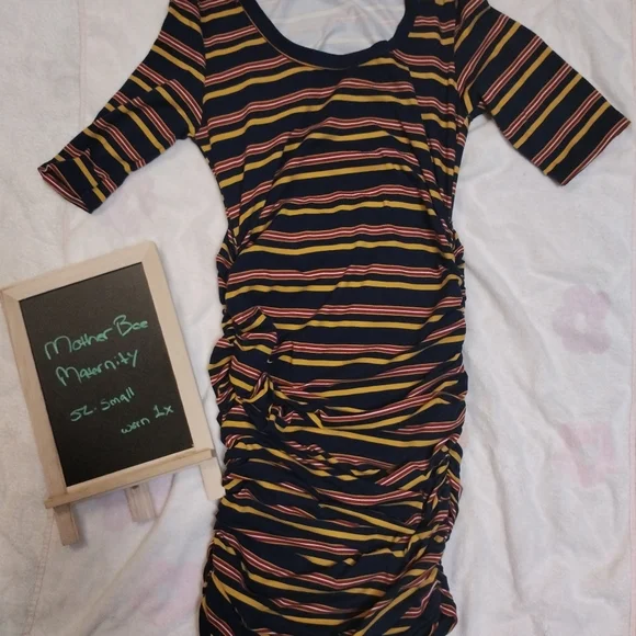 MotherBee | Dresses | Casual Form Fitting Maternity Dress | Poshmark